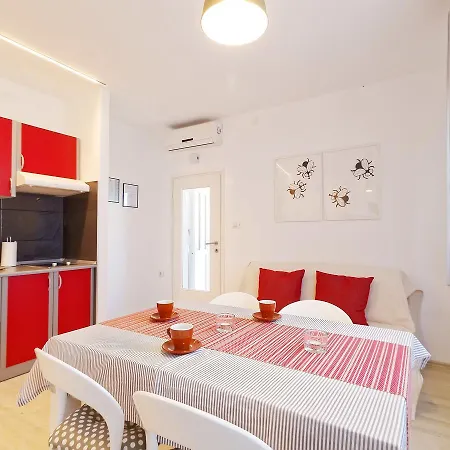 In Pula/istrien 27783 Apartmán